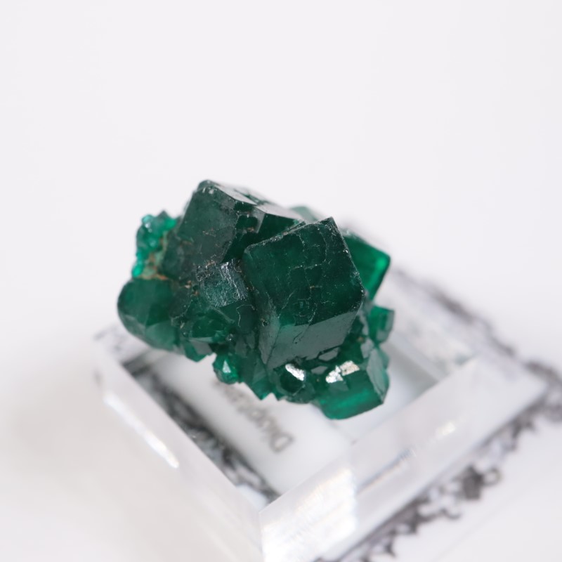 鉱物原石 ダイオプテーズ【翠銅鉱】水晶&カルサイト共生 コンゴ産