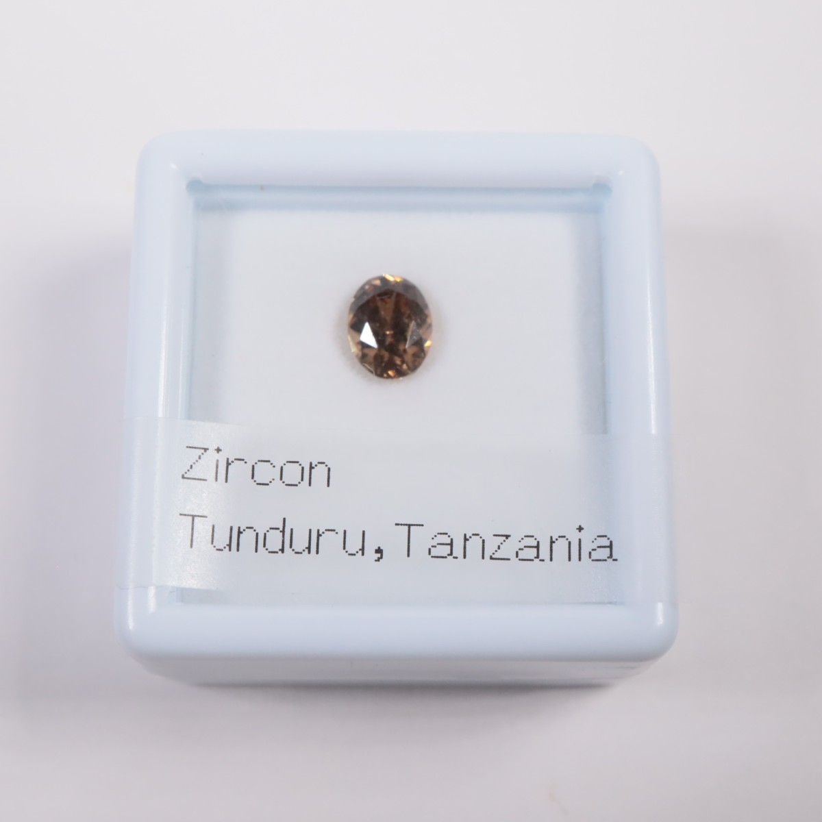 ���󥶥˥��������륳��0.95ct