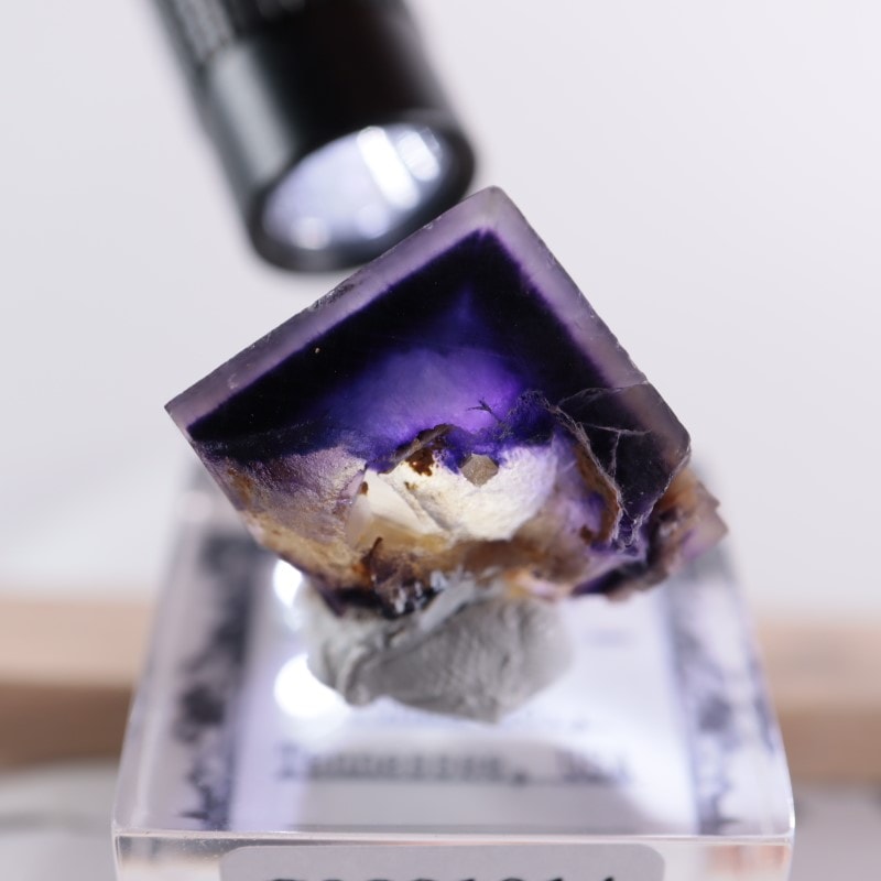 500☆特別ご提供☆フローライトラフ原石【アメリカ産『蛍石』ロック