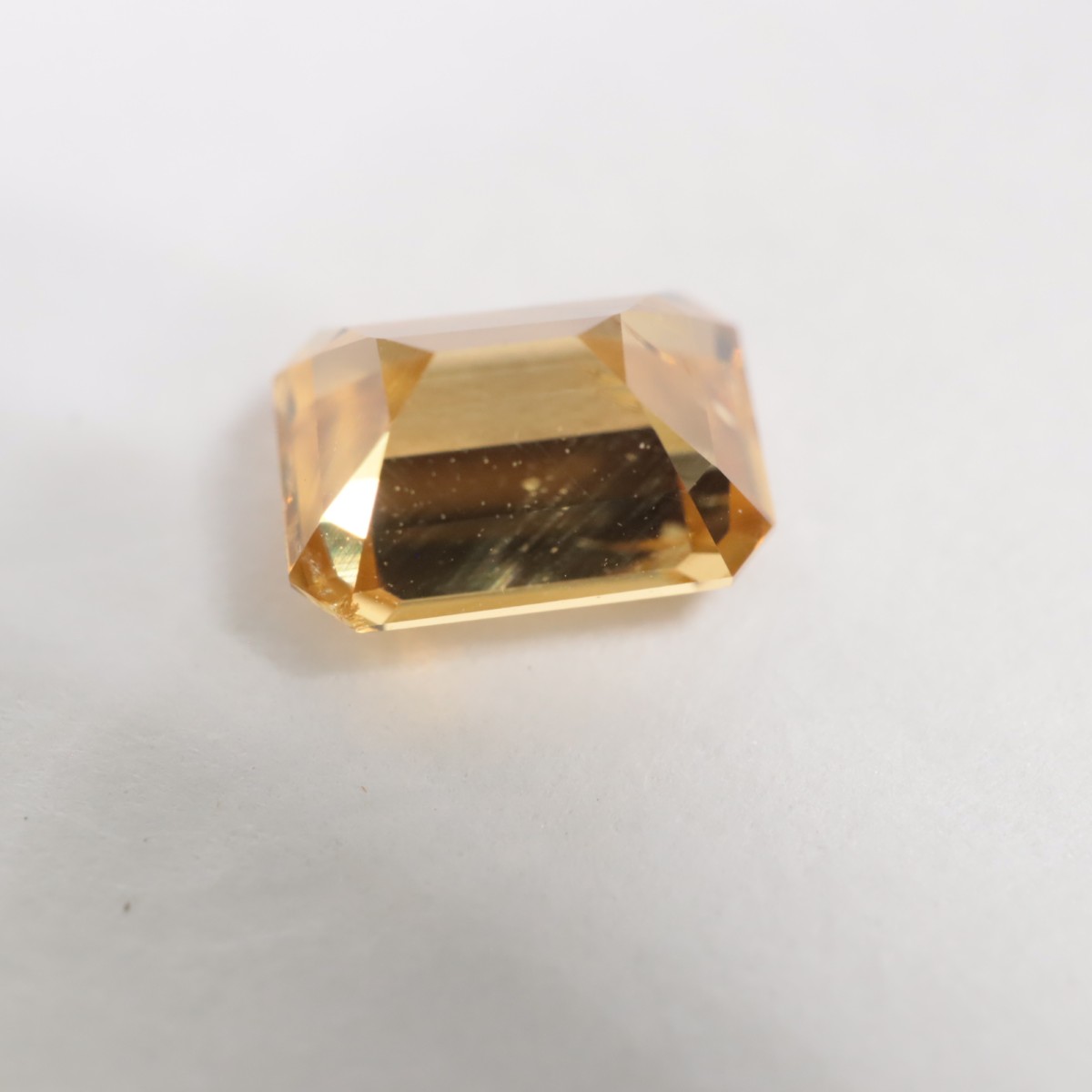 󥶥˥륳0.91ct