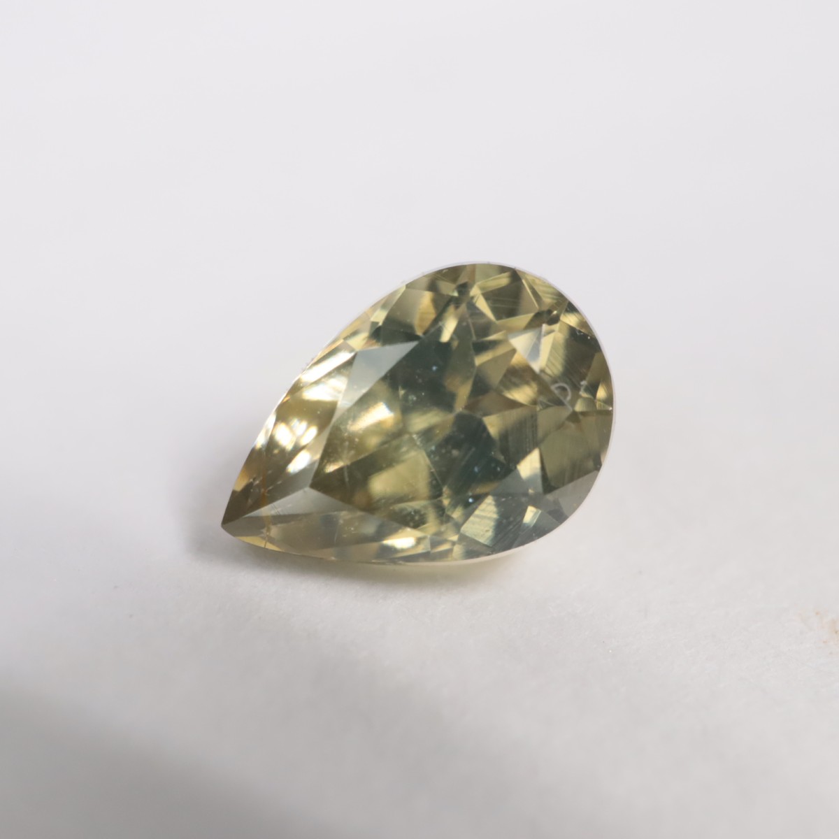 ���󥶥˥��������륳��0.73ct