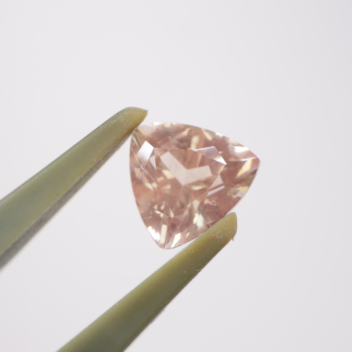 ���쥴�󥵥󥹥ȡ���1.05ct