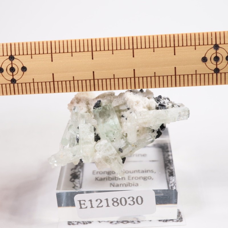 ナミビア産　アクアマリン　柱状原石 ナミビア産 アクアマリン | 鉱物標本,ハ行,ベリル/緑柱石 | ほたるみ