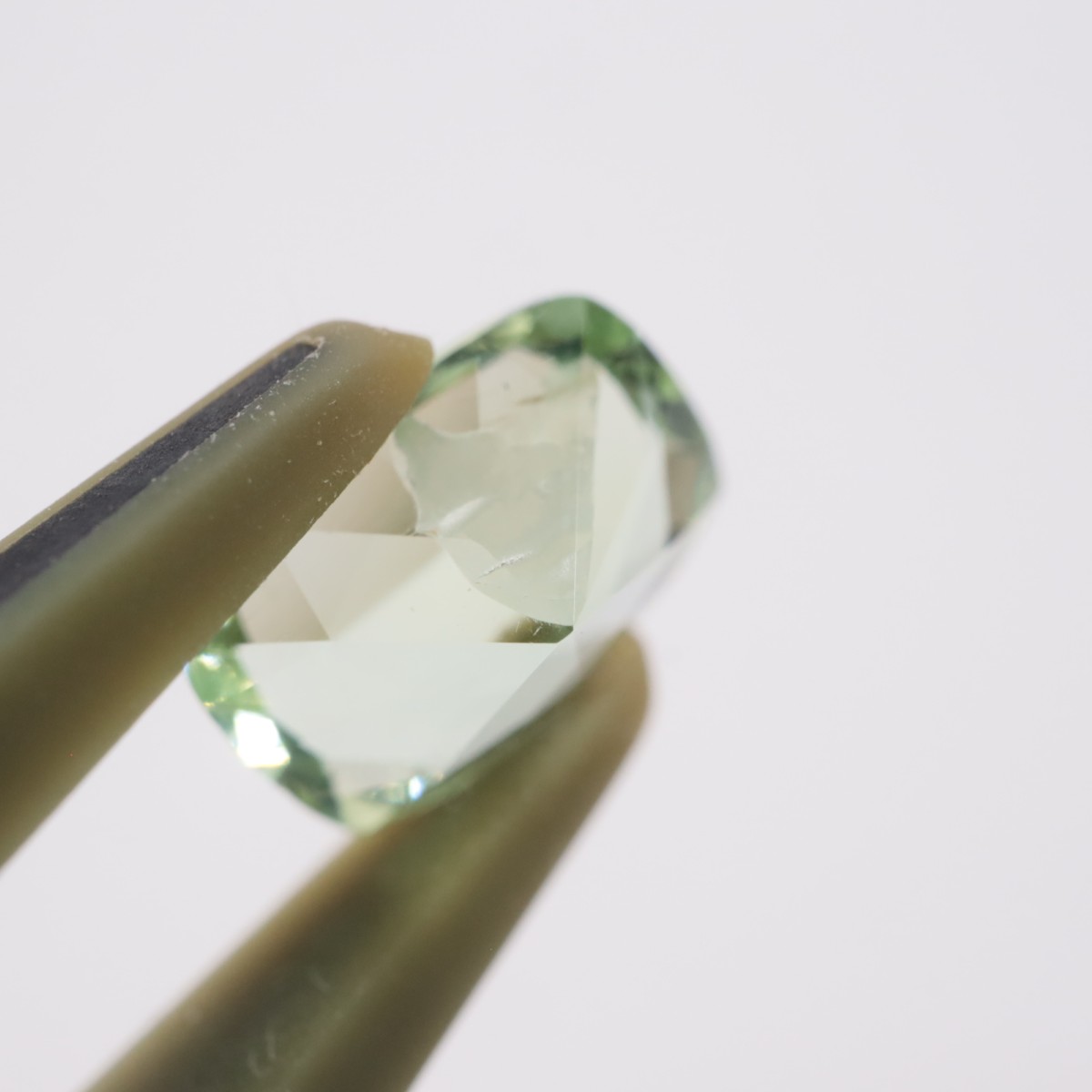 �ʥ������ꥢ�����ȥ�ޥ��0.88ct