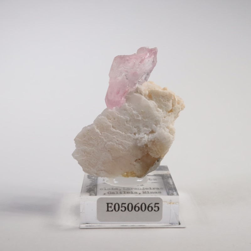 ブラジル産 ローズクォーツ | 鉱物標本,カ行,クォーツ/水晶 | ほたるみ