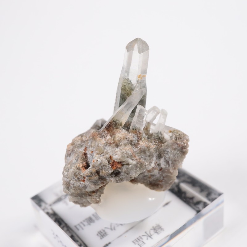 【国産水晶】博物館級激レア緑水晶 熊野市紀和町産 手のひらサイズ 甲武信鉱山産 緑水晶 | 鉱物標本,カ行,クォーツ/水晶 | ほたるみねらる