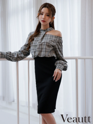 Veautt サテン ワンショルダー ナイトドレスsサイズ Veautt サテン ワンショルダー ナイトドレスsサイズ Veautt