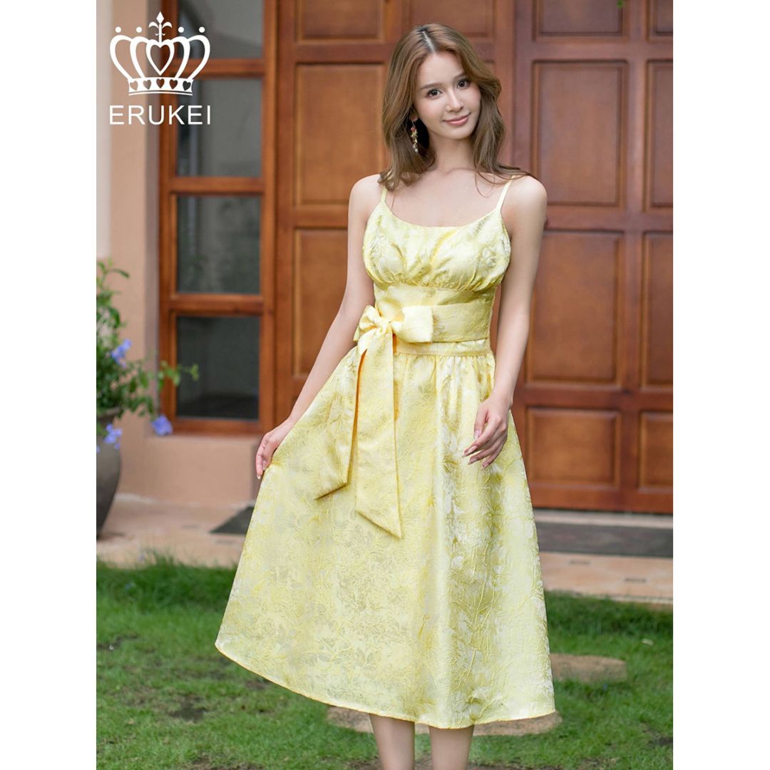 [ERUKEI] ジャガード フラワー Aライン フレア 太リボン キャミソール ミディアムドレス ワンピース イエロー 上品 結婚式 披露宴 2次会 パーティ ビジネス 演奏会 発表会 撮影 ステージ衣装 クラブ キャバクラ ナイトワーク 大きいサイズ ERUKEI LK エルケイ 雪丹 E22028