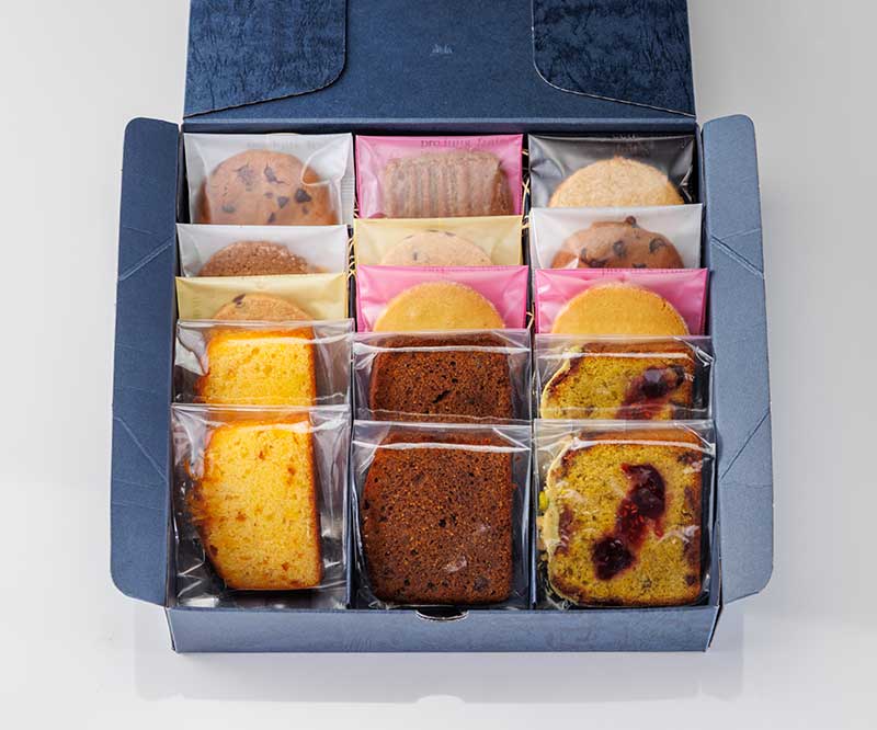 クッキーとカットケーキの詰め合わせ（15個入り）