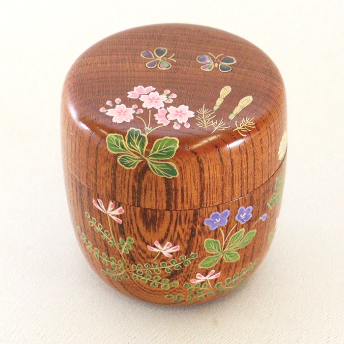 加藤起楽 茶碗 / 色絵 春草ともぐら 好ましく / 略歴 化粧箱付き