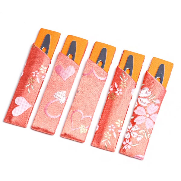 茶道具 掘り出し物】 小さい菓子切 菓子楊枝差 交織 ミニ ハート 桜