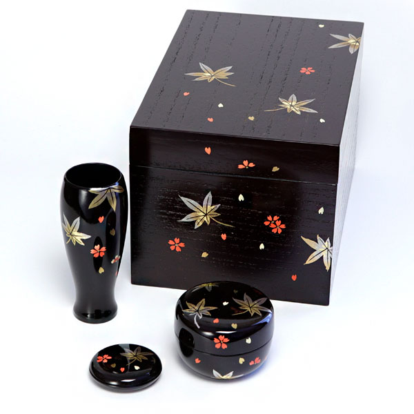 茶道具 掘り出し物】利休箱 四点セット 春秋蒔絵 桐溜塗 H-257