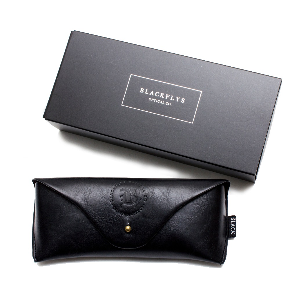 MARTIN BLACK FLYS 公式ストア