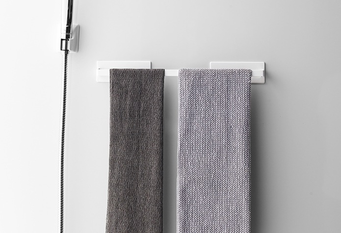 マグネットバスルームタオルハンガー ミスト ワイド　４２３２