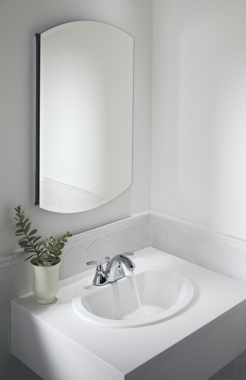 【KOHLER（コーラー）】 ミラーキャビネット K-3073T-NA アーチャー 壁付けまたは埋め込みタイプ W508mm x D122mm x H787mm ※在庫限り商品