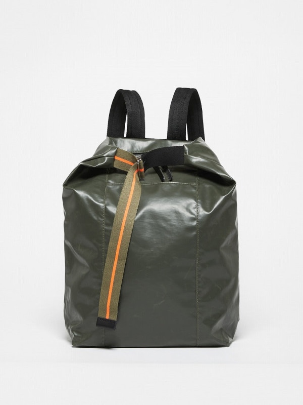 ESCAPE ORIGINAL LONDRES バックパック