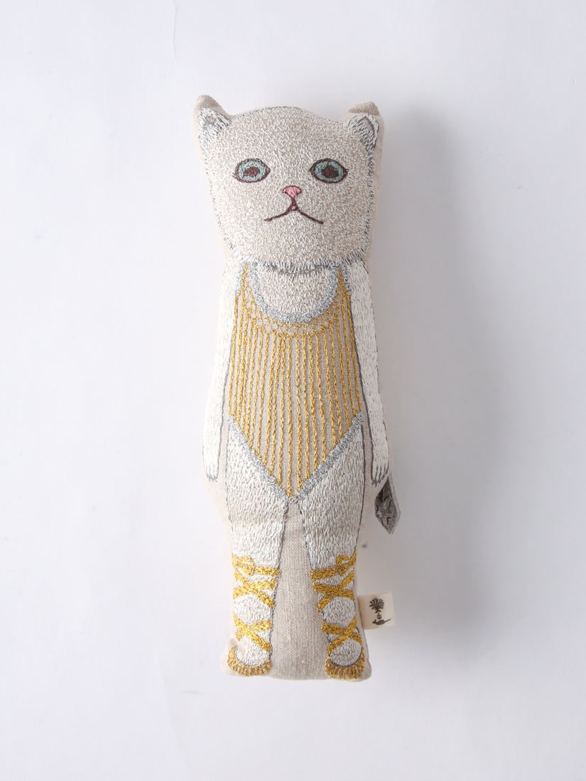 【タグ付き希少】CORAL & TUSK ぬいぐるみ 刺繍 CAT ポケットドール Baby Cat（ドール）｜H.P.FRANCE公式サイト