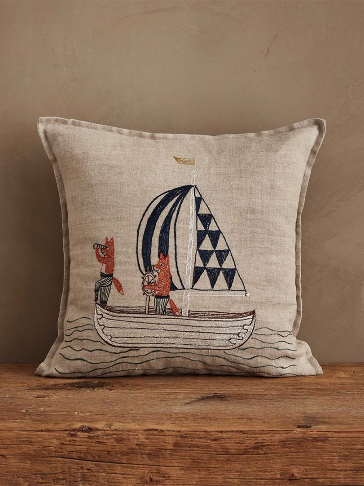 Coastal｜クッションカバー 30x30 Sailing Foxes（クッション）｜H.P.