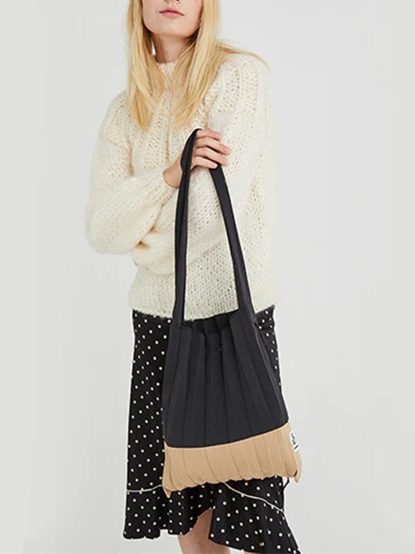 《JOSEPH AND STACEY》ラッキープリーツニットバッグ Mix Pureblack