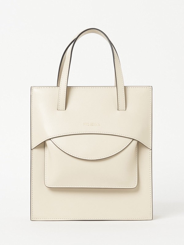 《HIDESINS》FLAP J レザー ハンドバッグ