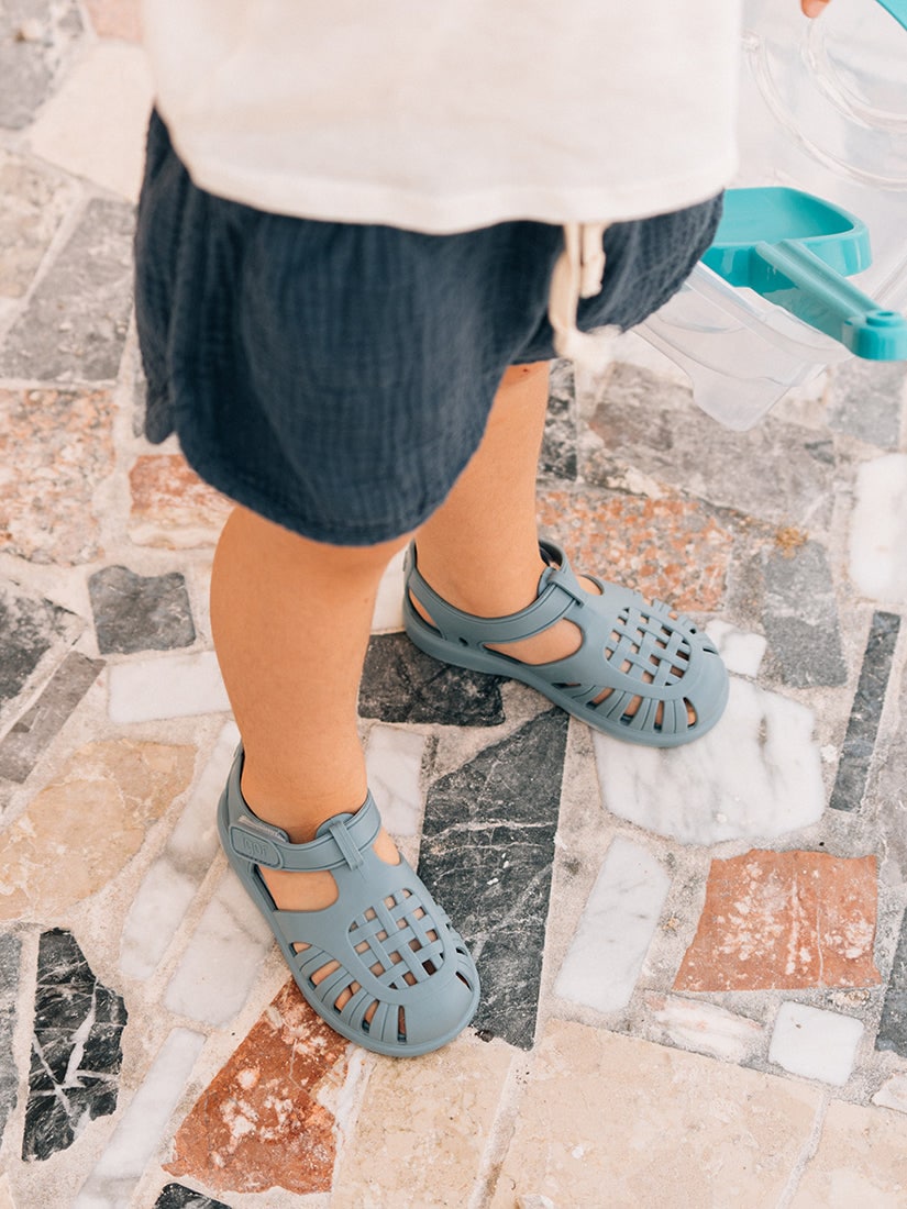 キッズ】《Igor》TOBBY SOLID NUEVO VERDE サンダル（子供服）｜H.P.