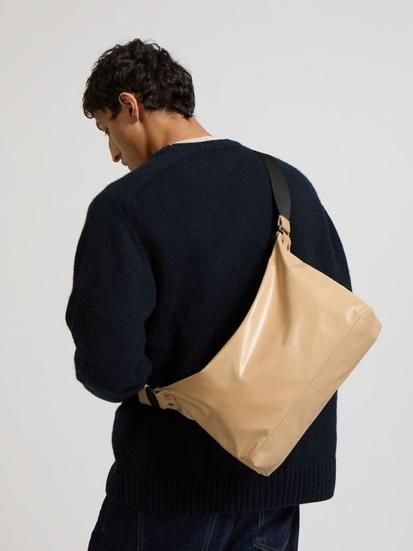 LIGHT LEATHER ALMA ショルダーバッグ