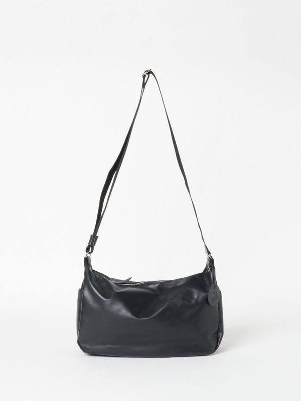 【キャンペーン対象】LIGHT LEATHER LIRIS ショルダーバッグ