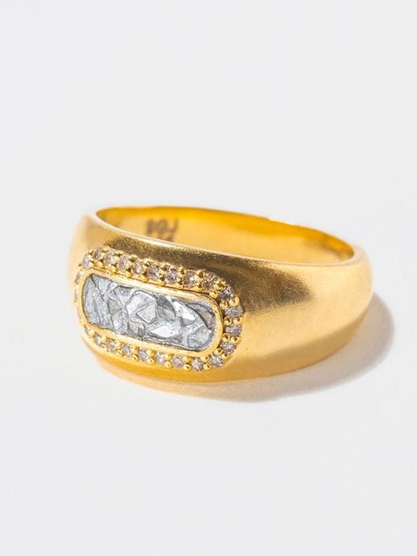 《SHANA GULATI》BEEJA RING