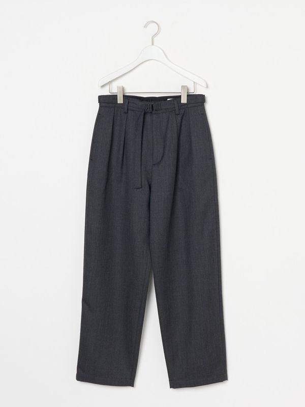 《IRENISA》BELTED TAPERED PANTS