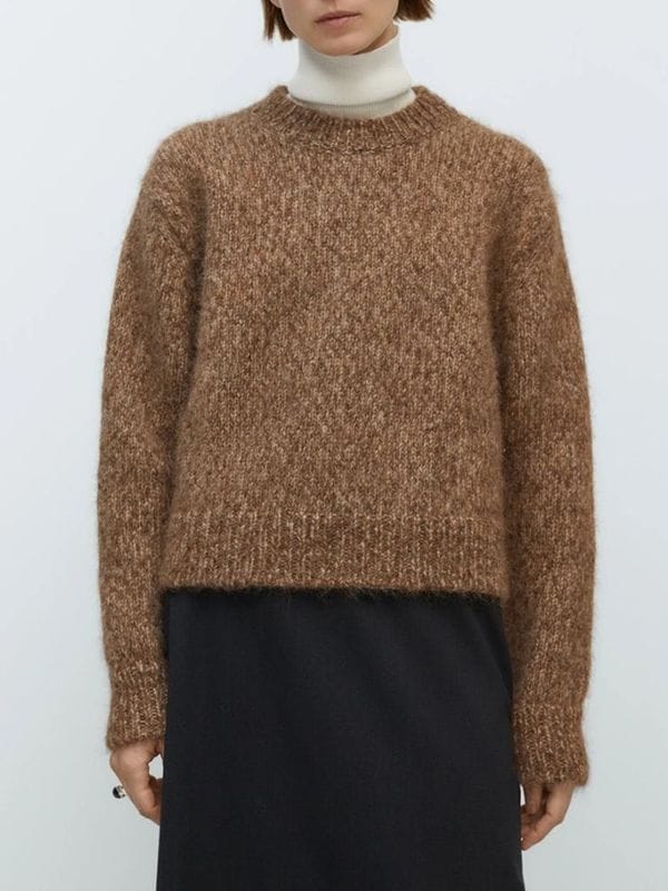 CHUNKY SWEATER