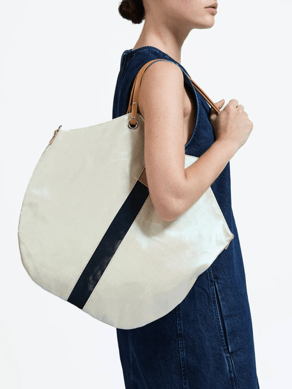 ATELIER ETE FLORES トートバッグ