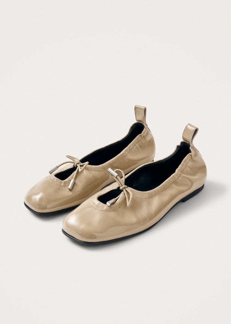 Rosalind Onix Beige Leather Ballet Flats（フラットシューズ）｜H.P.