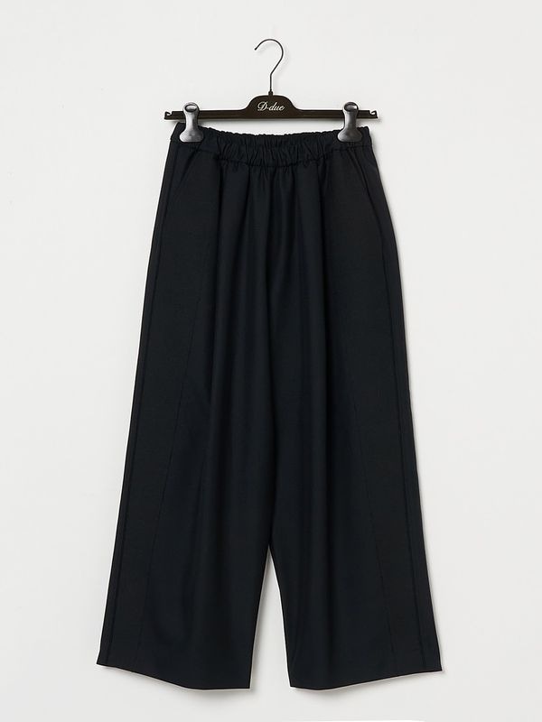 Robe Noir Essential Wide パンツ