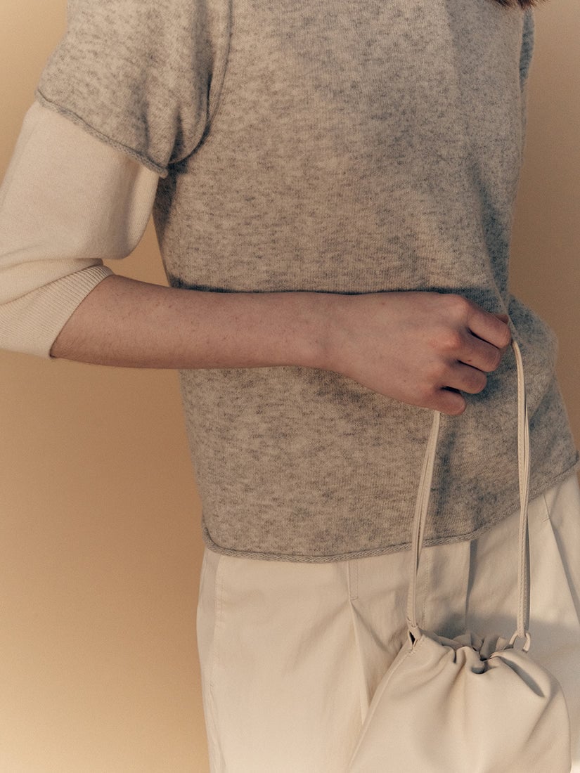 Nothing written ベージュ スエード トートバッグ Nothing written ベージュ スエード トートバッグ ベージュ系