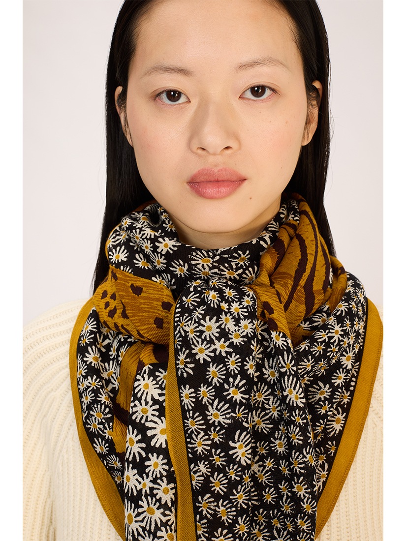 JORGEN スカーフ 130 x 130（ストール）｜H.P.FRANCE公式サイト