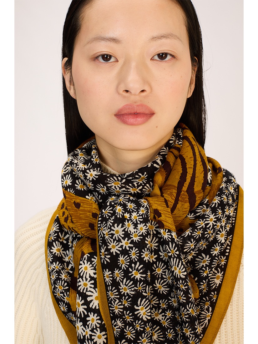 JORGEN スカーフ 130 x 130（ストール）｜H.P.FRANCE公式サイト