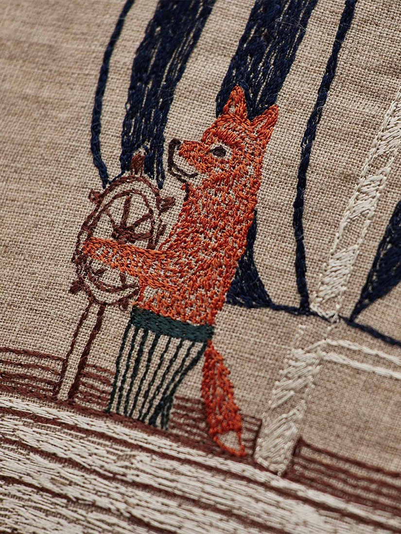 Coastal｜クッションカバー 30x30 Sailing Foxes（クッション）｜H.P.