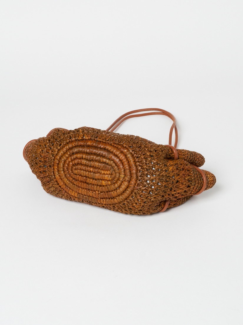 HEREU》Arta Mini Crochet Raffia（ハンドバッグ）｜H.P.FRANCE公式サイト