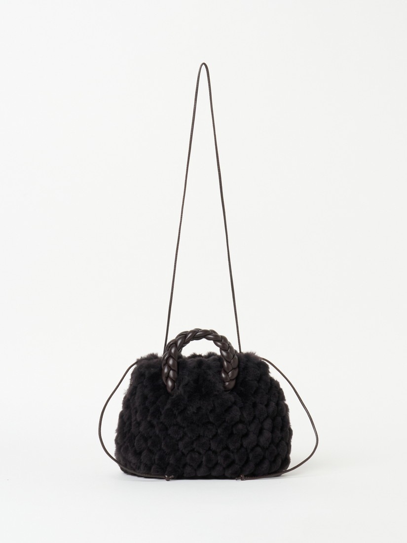 HEREU》Bombon Quilted Shearing（ハンドバッグ）｜H.P.FRANCE公式サイト