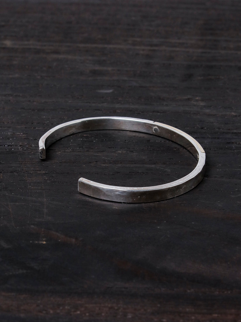 La Nuit 夜 バングル（ブレスレット）｜H.P.FRANCE公式サイト