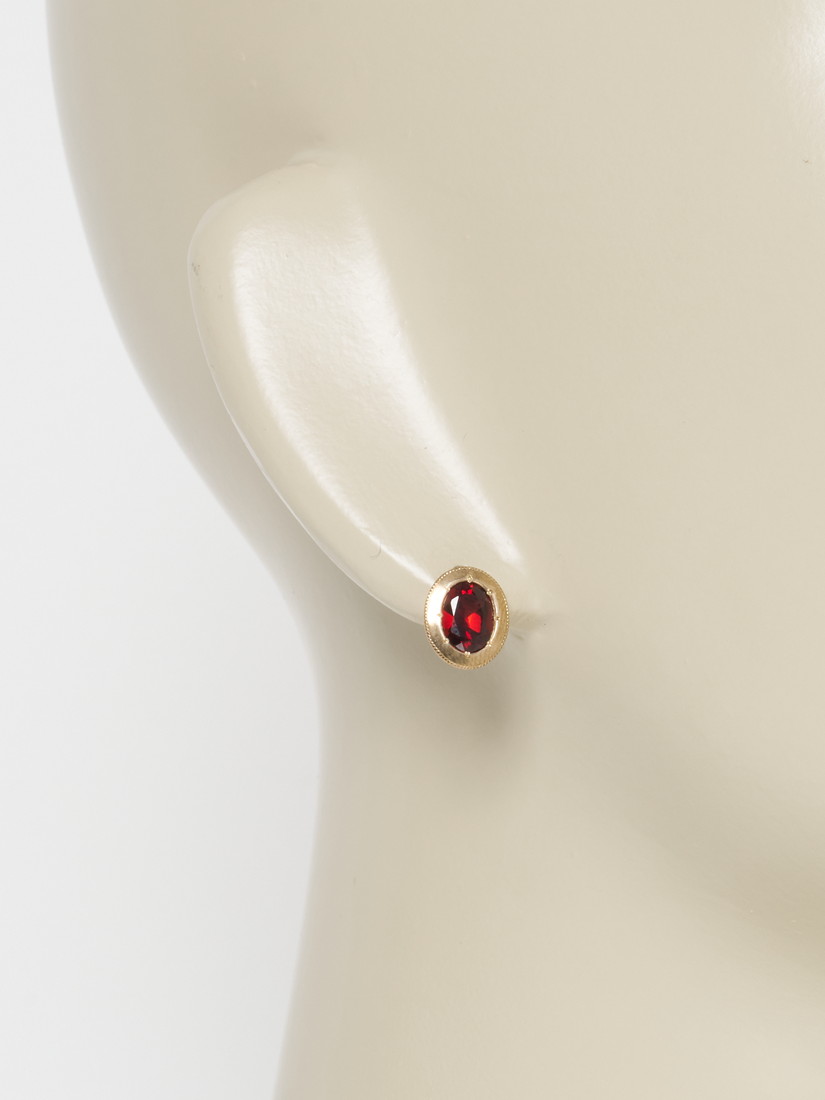tatsuonagahata 片耳ピアス 一点もの】《tatsuo nagahata》ピアス ガーネット（片耳）（ピアス