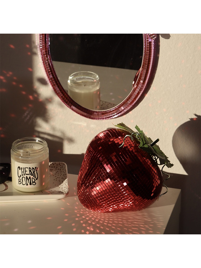 Sofiest Designs》Disco Strawberry（オブジェ）｜H.P.FRANCE公式サイト
