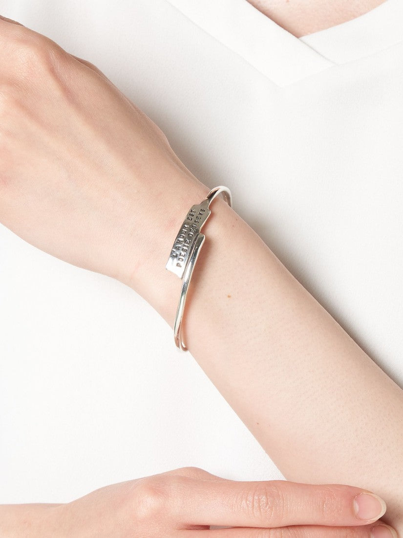 【美品】SERGE THORAVAL L'AMOUR 愛 バングル 美品】SERGE THORAVAL L'AMOUR 愛 バングル - メルカリ