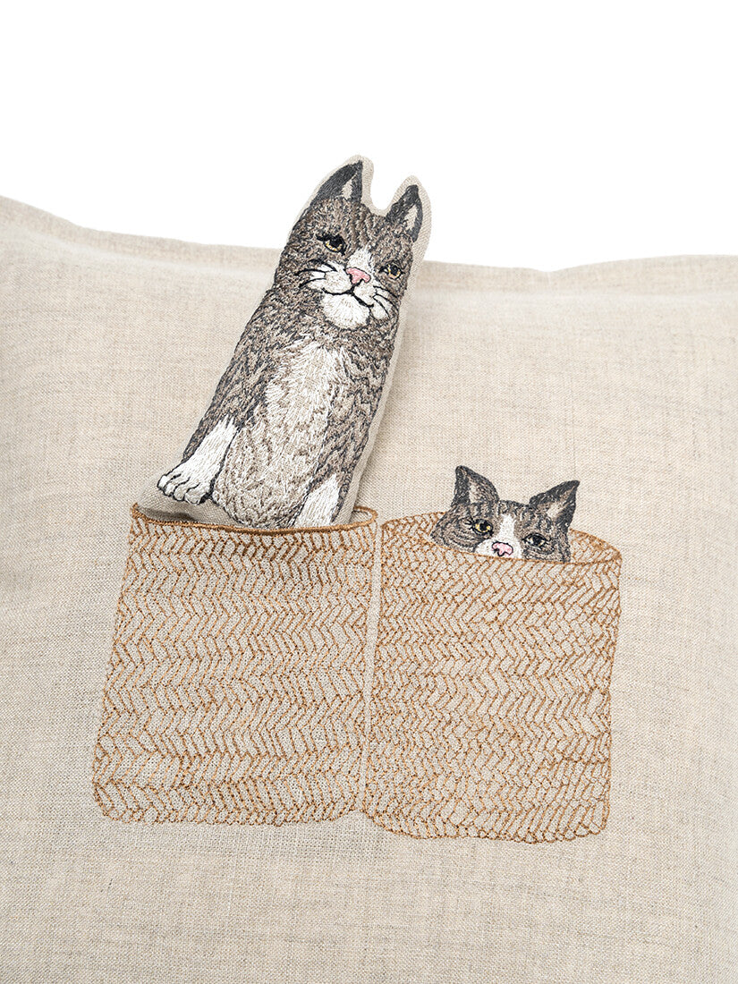 coral&tusk Cat and Paco クッションカバーのみ Coral&Tusk 40cm x 40cm クッションカバー / Cats Pillow