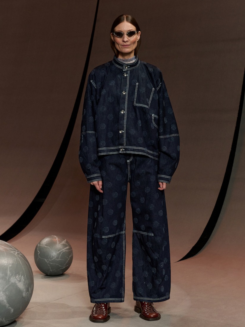 HENRIK VIBSKOV プリーツパンツ Henrik Vibskov 【値下げ】Henrik デニムパンツ KEYSS23-F504