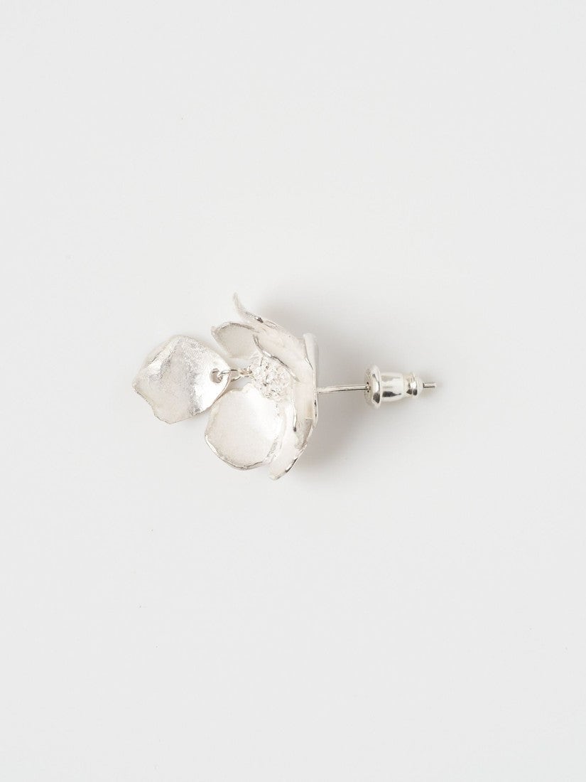 silver moon 12分咲きピアス(片耳用)（ピアス）｜H.P.FRANCE公式