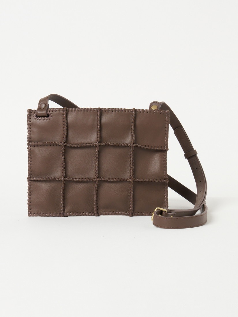 バッグ honu HONU POUCH CB バッグ（ショルダーバッグ）｜H.P.FRANCE公式サイト