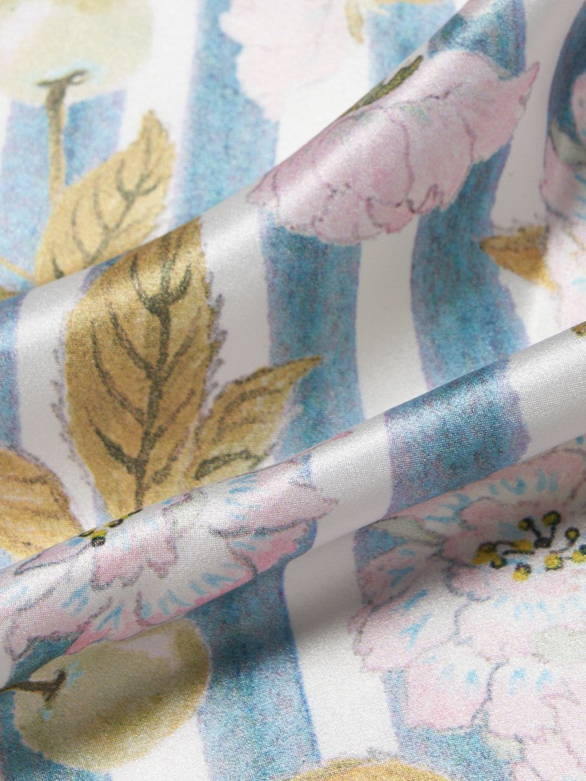 シルクサテンスカーフ 雨桜 100×100（スカーフ）｜H.P.FRANCE