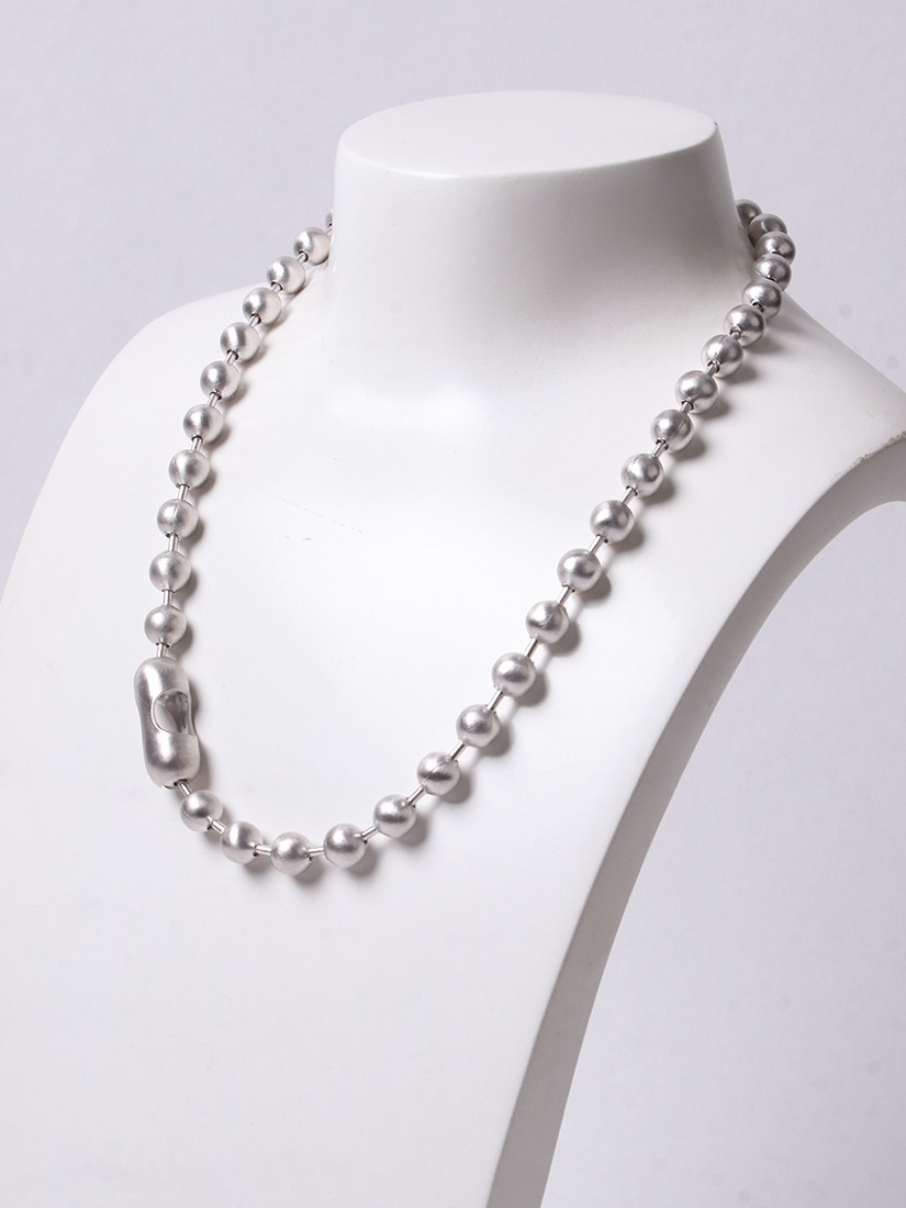 chigo チーゴ　ボールチェーンネックレス　美品　※お値下げ不可 chigo》Ball Chain Necklace（ネックレス）｜H.P.FRANCE公式サイト