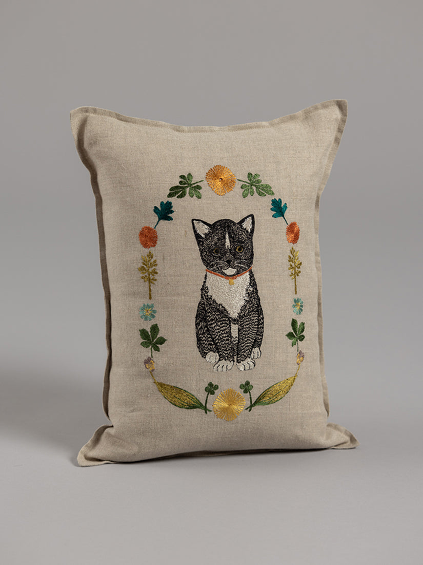 クッションカバー 30x40 Kitten Cameo（クッション）｜H.P.FRANCE公式